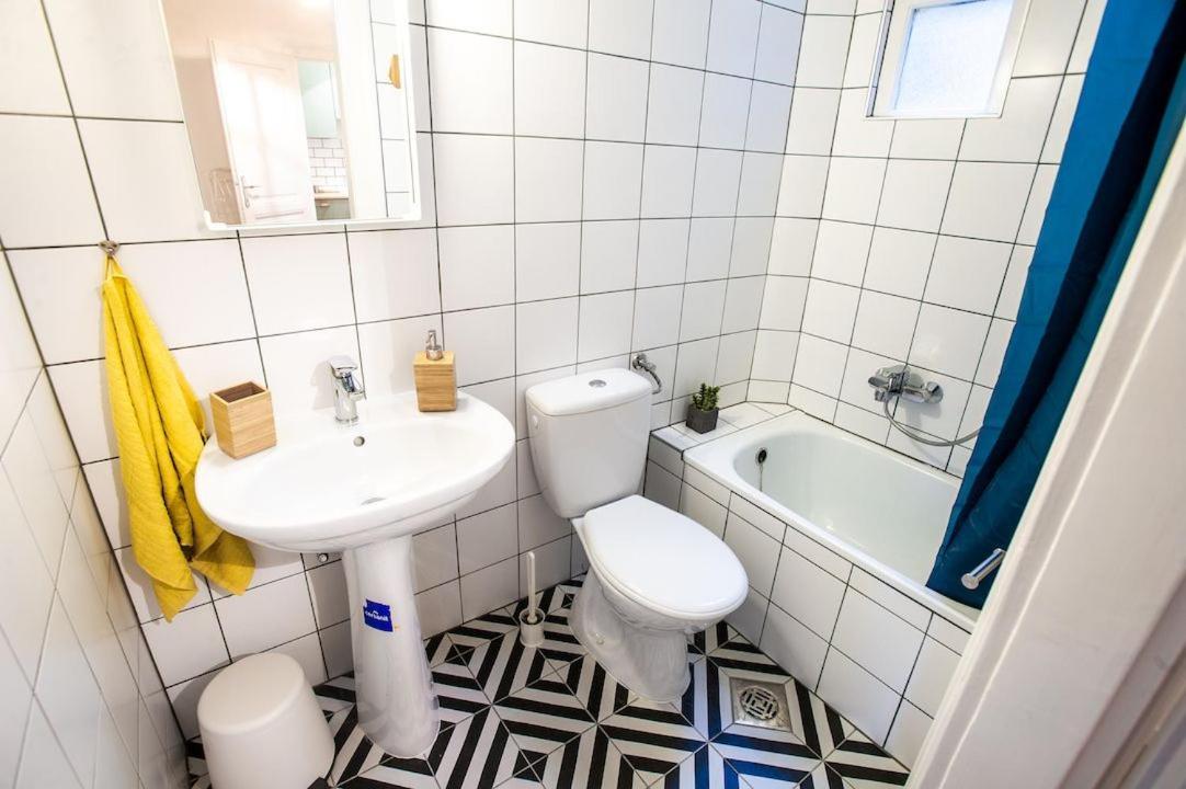 Studio Apartment Next To Famous Party House A38 Budapest Exteriör bild