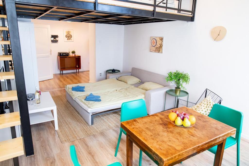 Studio Apartment Next To Famous Party House A38 Budapest Exteriör bild